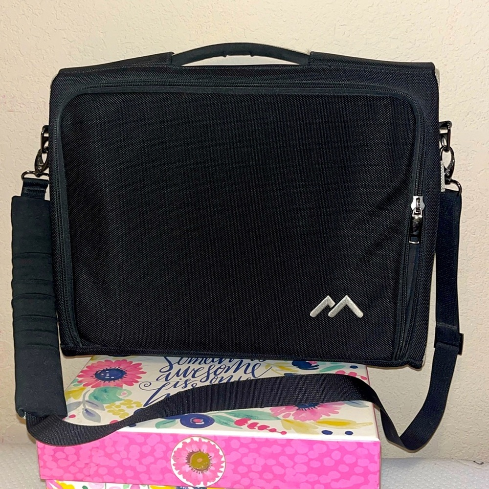 Laptop bag